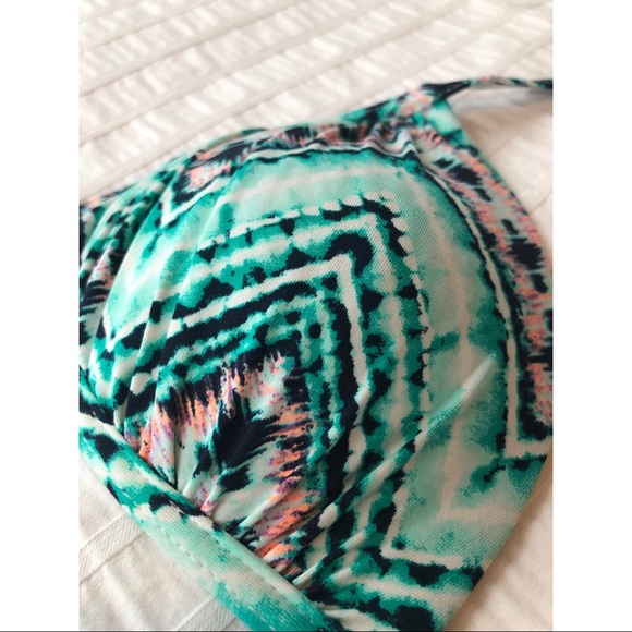 Ardene Push-up Triangle Bikini Top - Picture 3 of 8